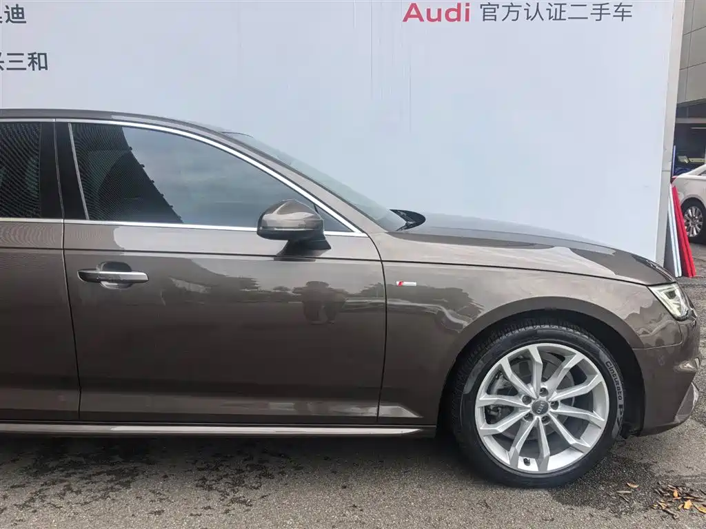 Audi A4L 2018 30th Anniversary 40 TFSI Fashion фото 14