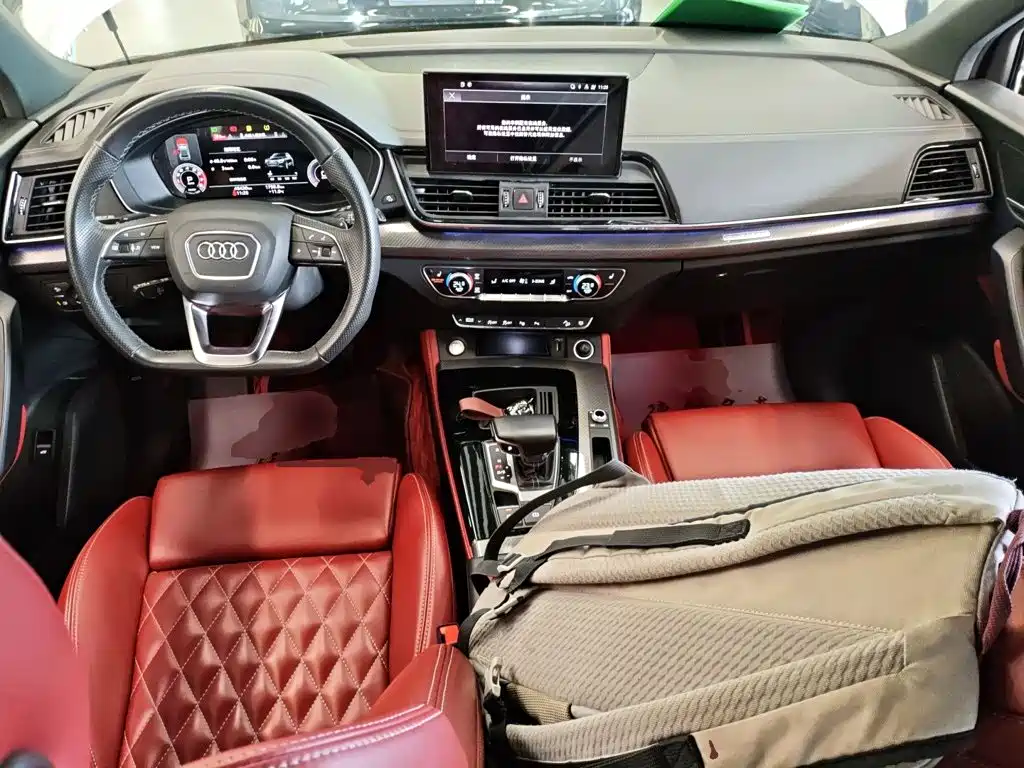 Audi Q5L Sportback 2022 2022 40 TFSI Luxury