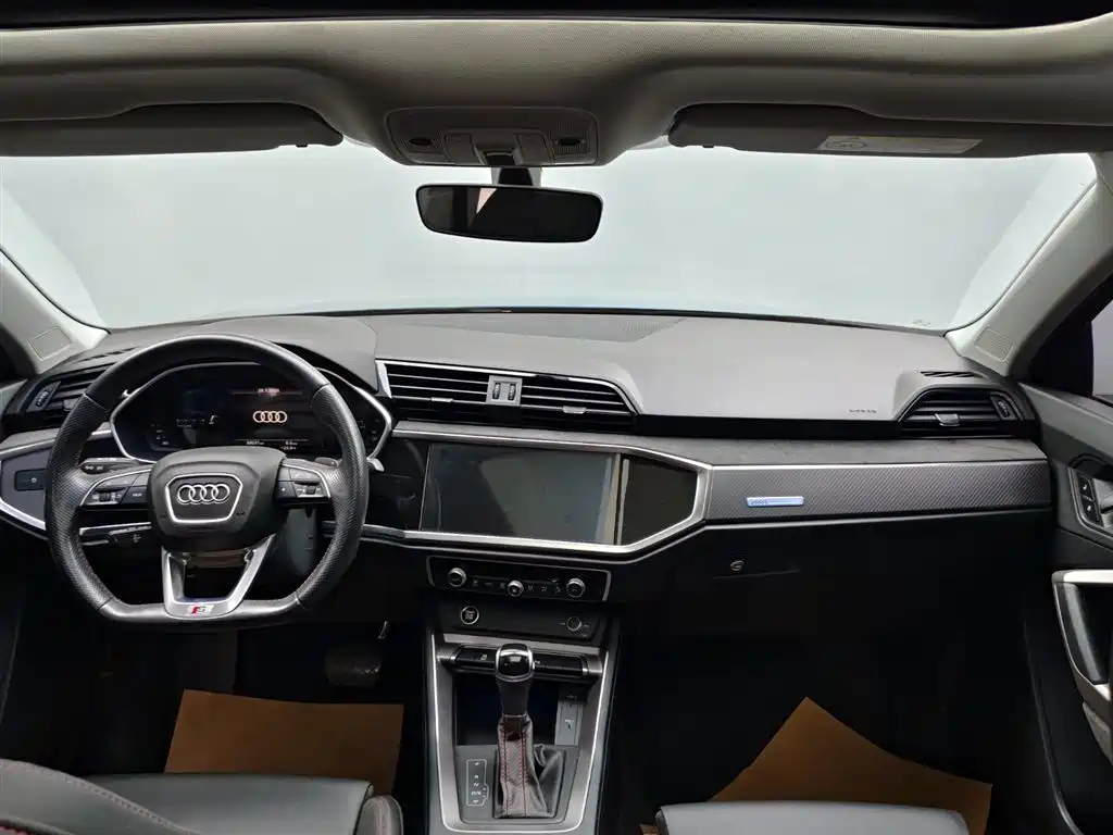 Audi Q3 Sportback 2022 Model 40 TFSI RS Kit Speed Edition фото 8