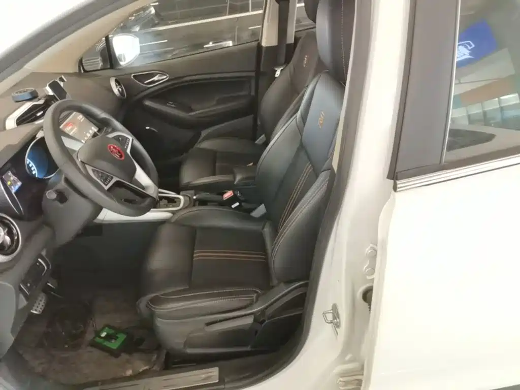 BYD Yuan 2018 2017 1.5L Auto Cool Connect