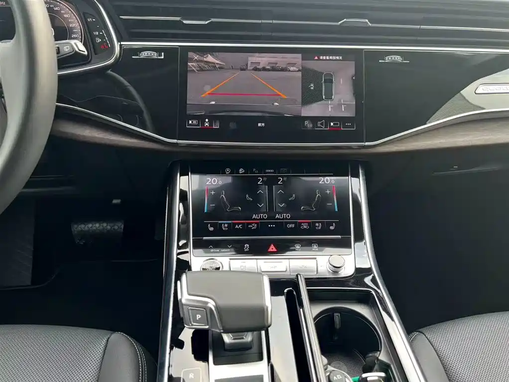 Audi Q7 2025 55 TFSI quattro S line Sport фото 9