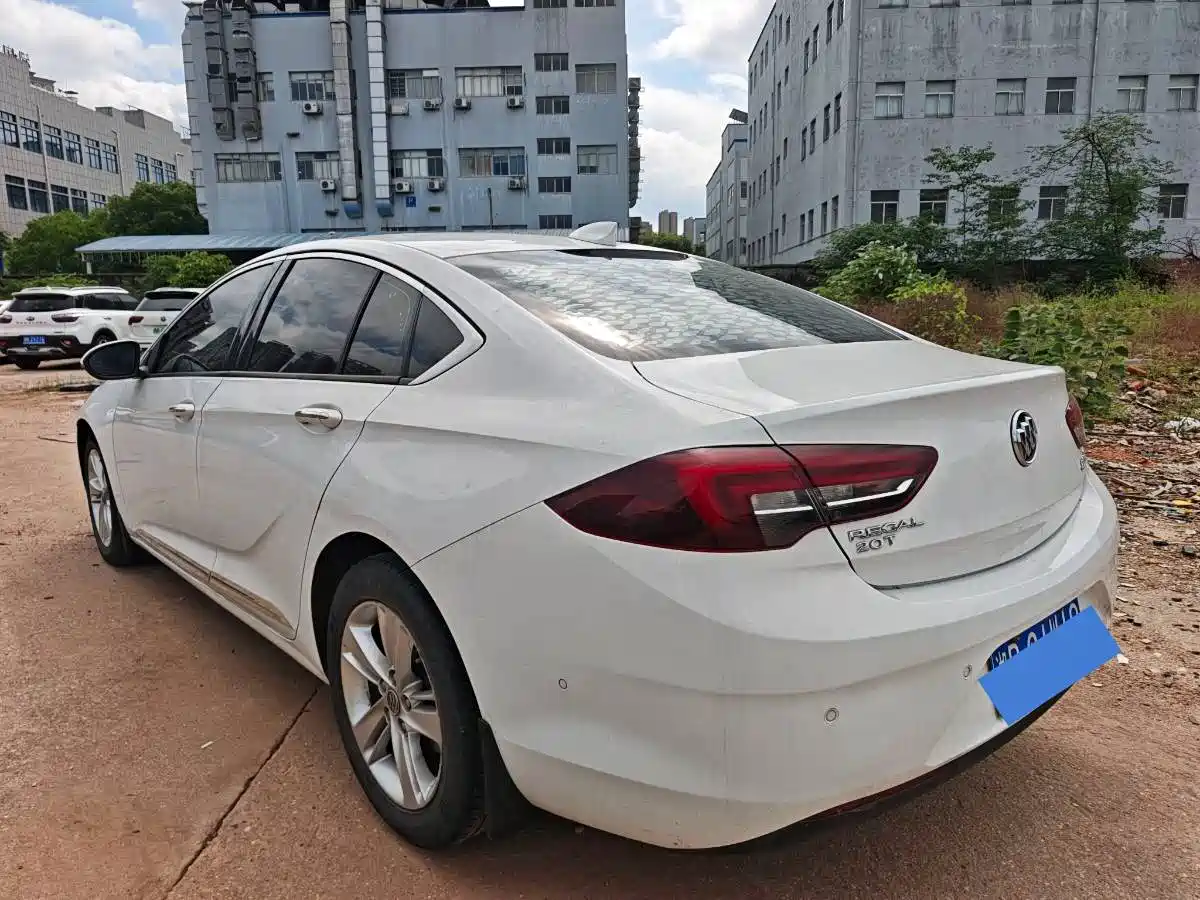 Buick Regal 2017 20T Elite Type фото 7