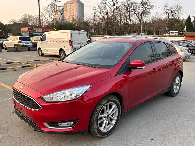 FORD FOX