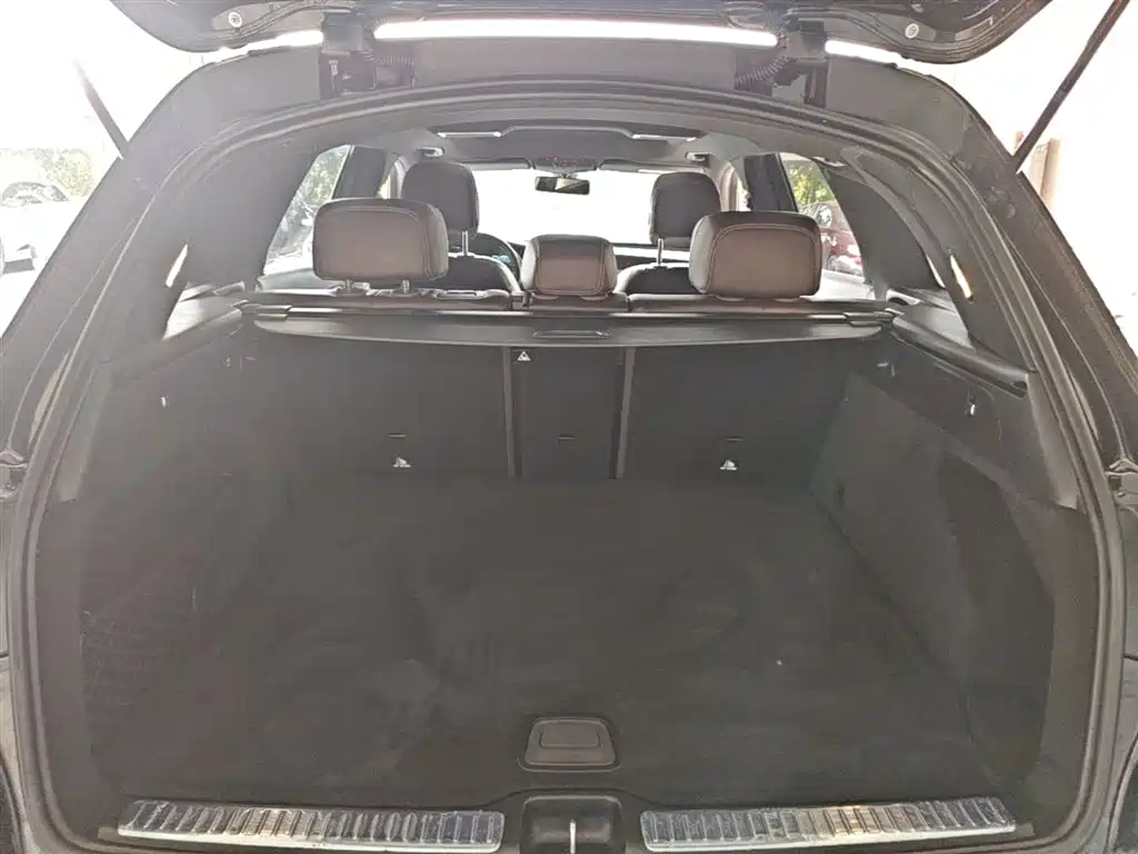 Mercedes-Benz GLC 2020 Facelift GLC 260 L 4MATIC Dynamic фото 19