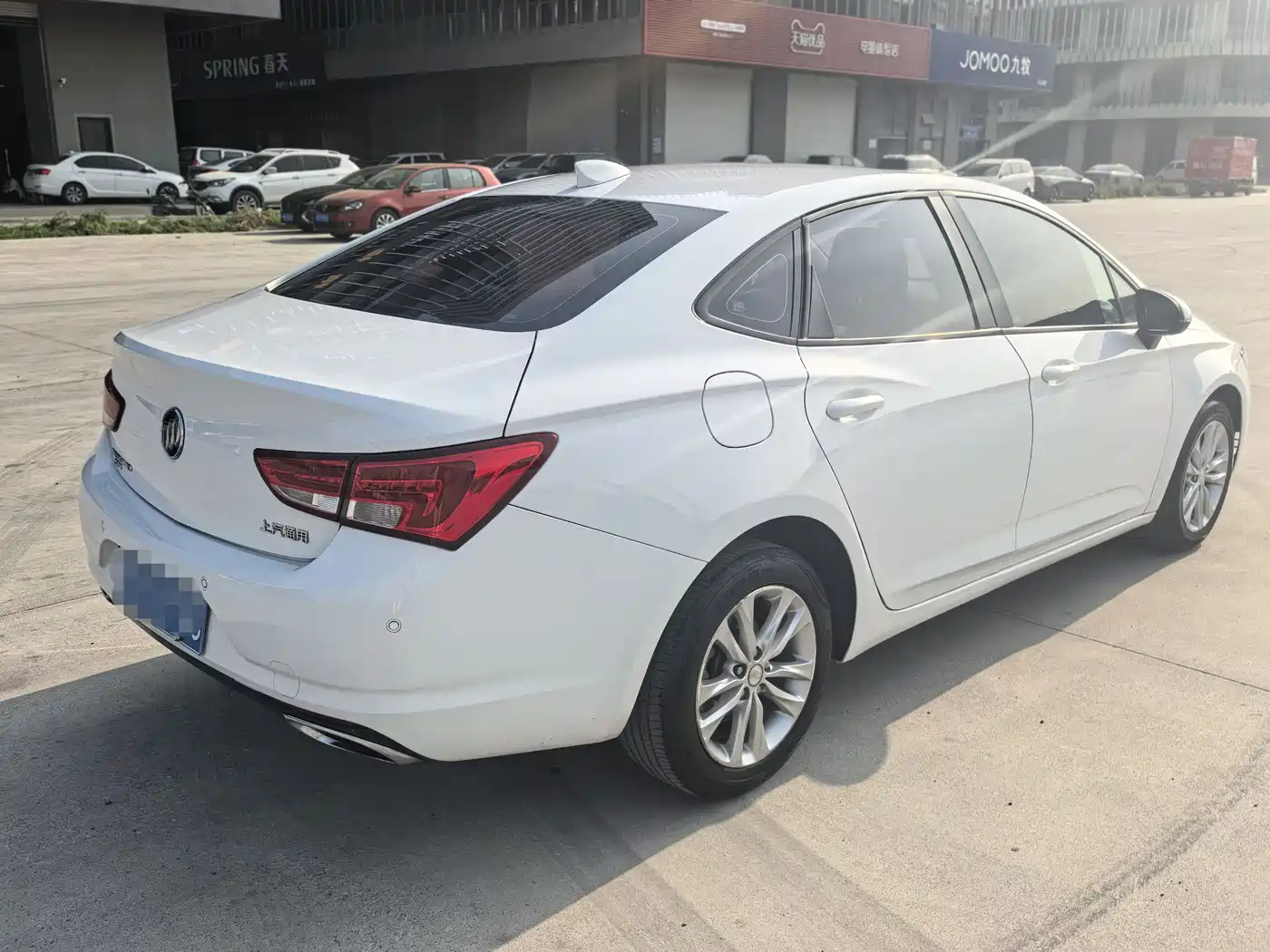 Buick Verano 2019 Sedan 20T Dual Clutch Leading фото 4