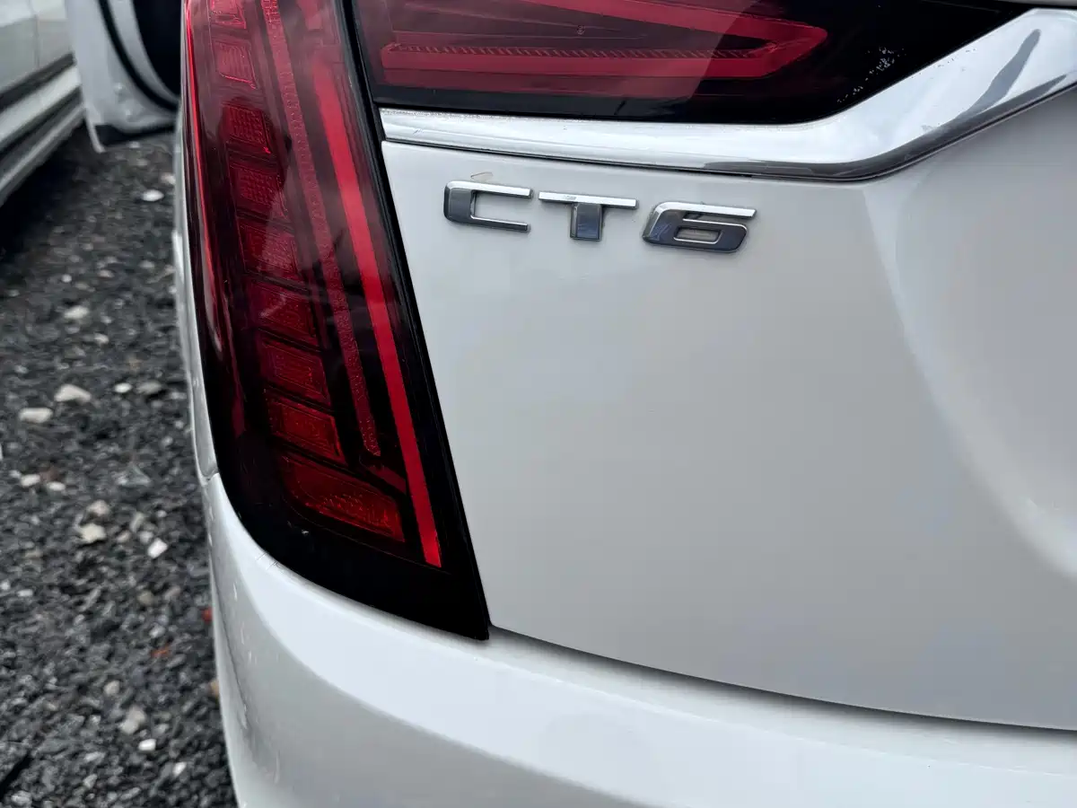 Cadillac CT6 2019 28T Luxury Model фото 8