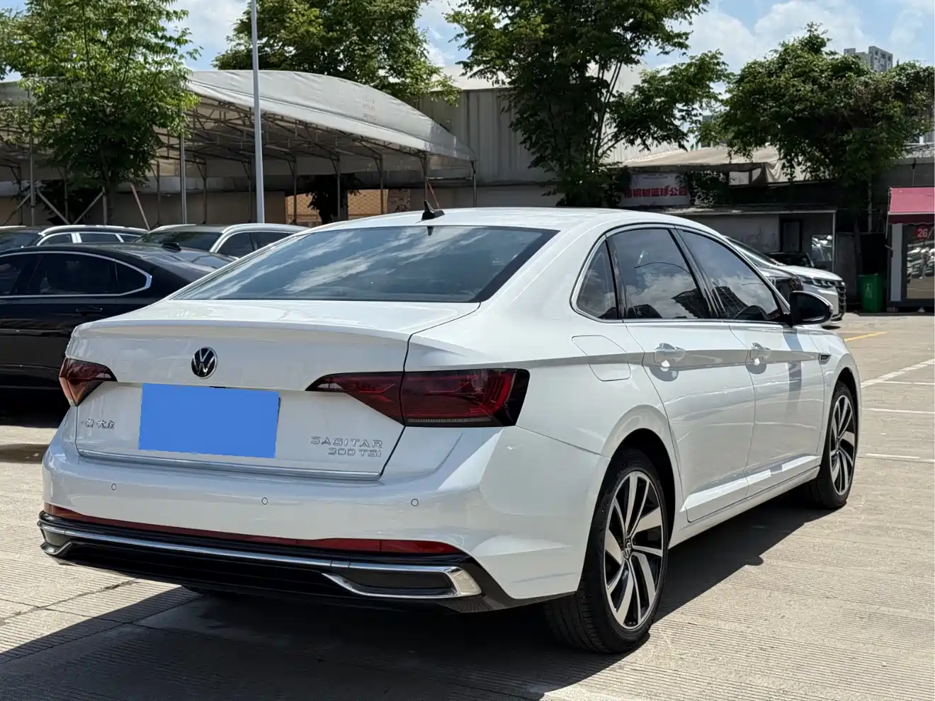 Volkswagen Sagitar 2023 300TSI DSG Excellence Edition фото 7