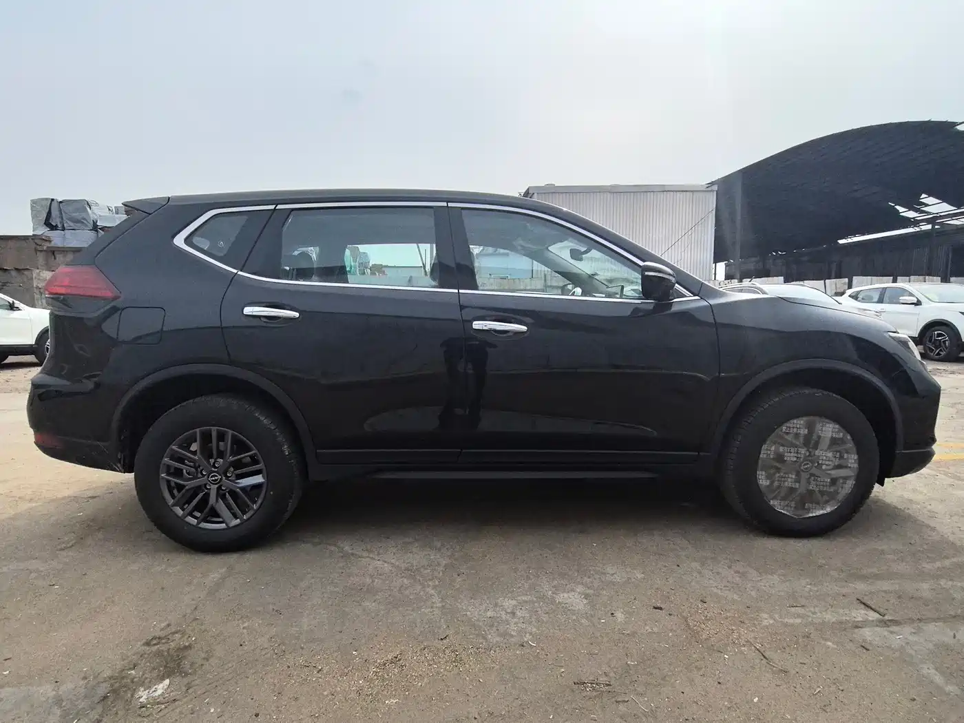 Nissan X-Trail 2026 2025 Honor 2.0L 2WD Leading Edition