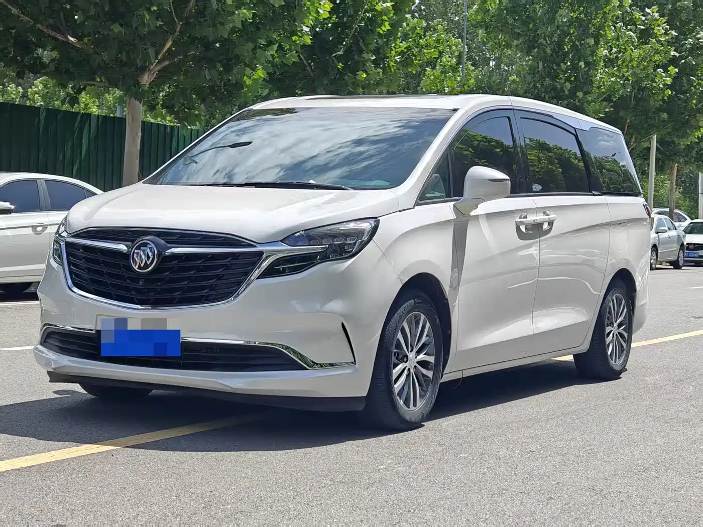 BUICK GL8