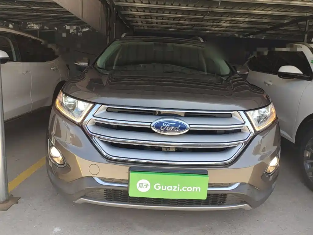 Фото 3 - Ford Edge