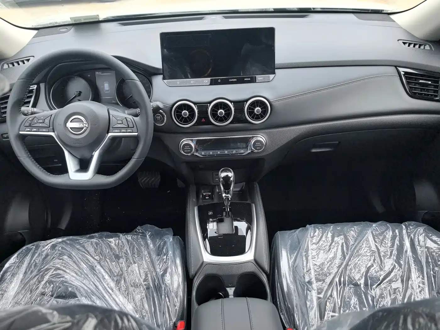 Nissan X-Trail 2026 2025 Honor 2.0L 2WD Leading Edition