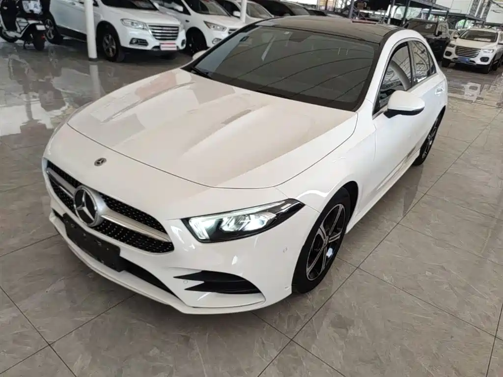 Mercedes-Benz A-Class 2022 Facelift III A 200 L Sport Sedan Fashion