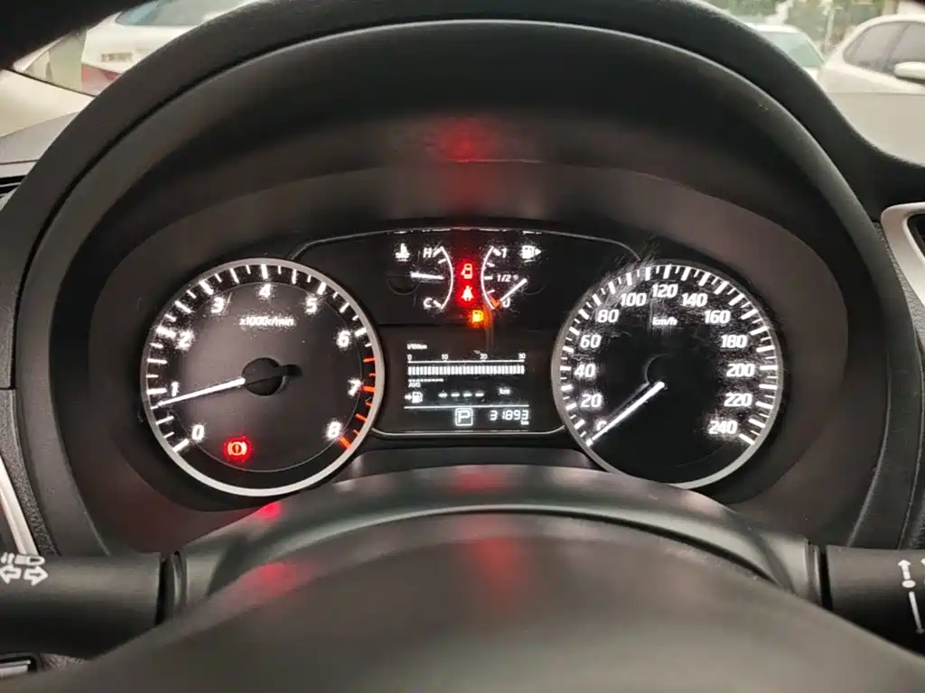 Nissan SYLPHY, миниатюра 12