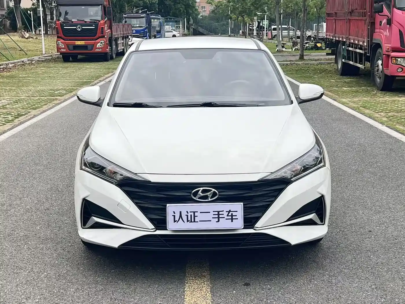 Hyundai Verna 2020 1.4L CVT GLS Cool Edition фото 2