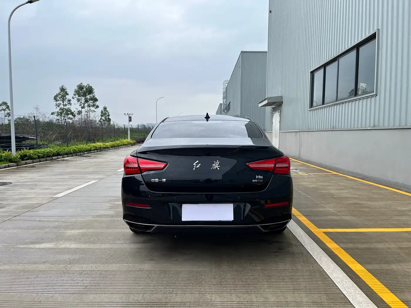 Hongqi H5 2018 30TD Dynamic Edition фото 8