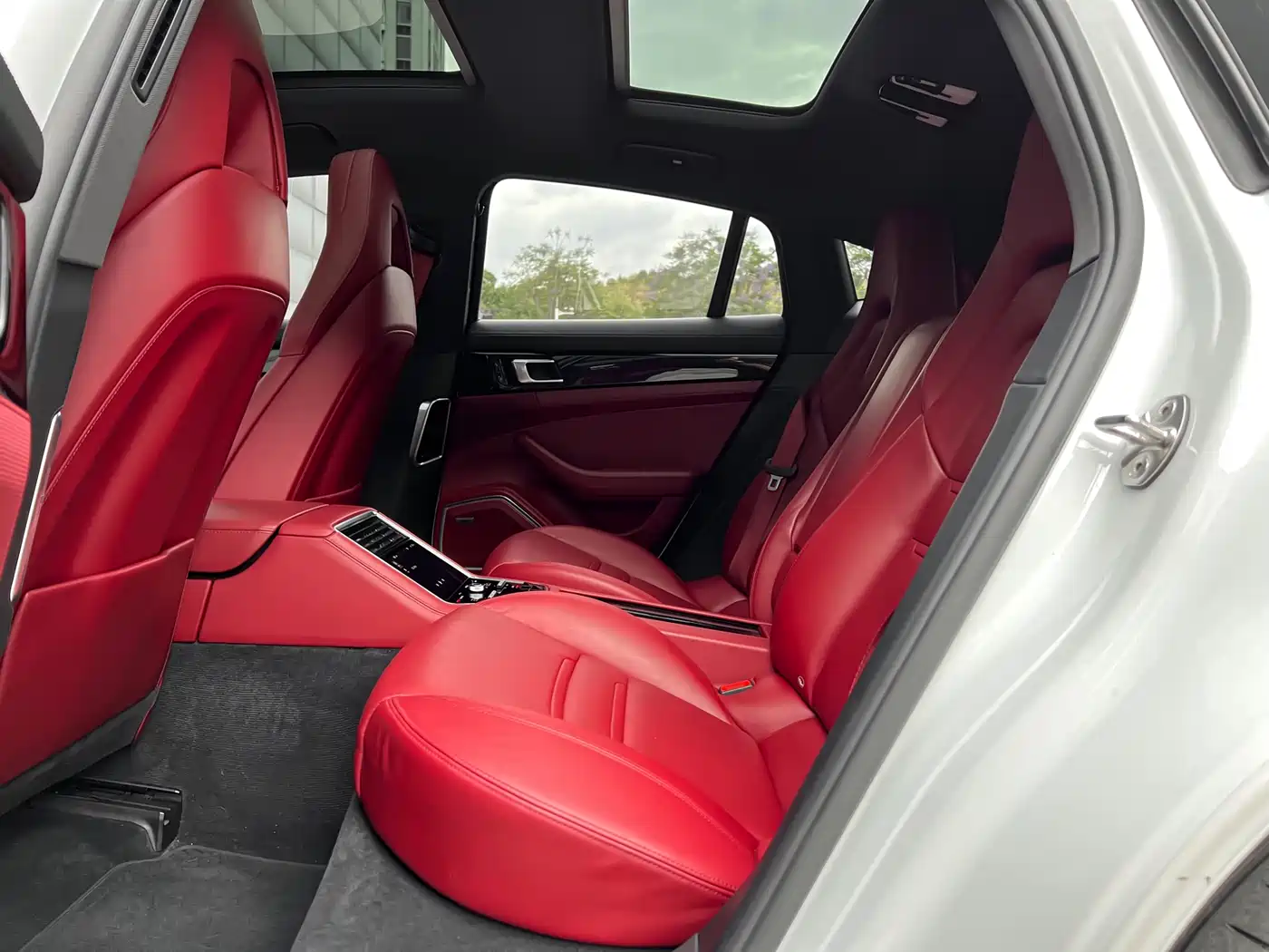 Porsche Panamera 2017 Panamera 3.0T фото 24