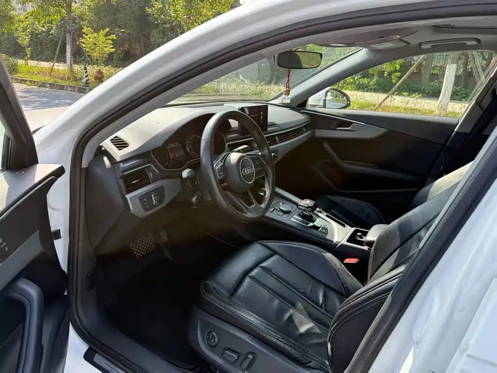 Audi A4L 2019 40 TFSI Progressive (China VI) фото 6