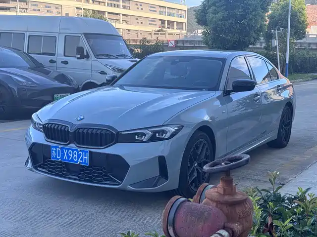 BMW 3 Series 2025