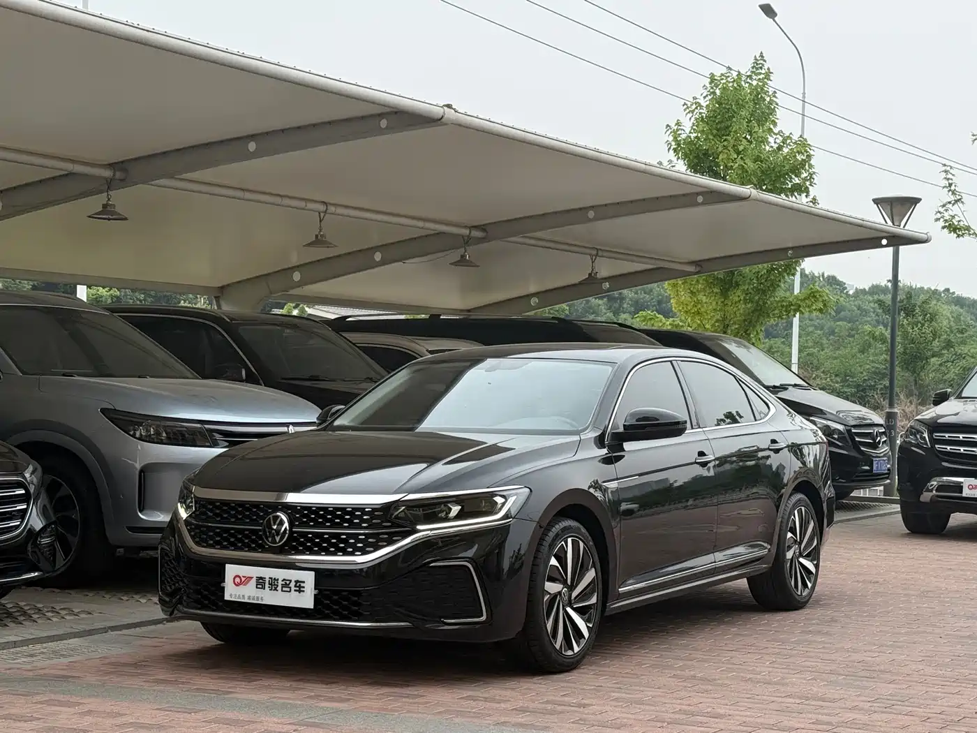 Volkswagen Passat 2022 330TSI Elite Edition