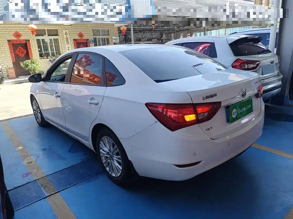 Buick Excelle 2015 18T Dual-Clutch Elite фото 5