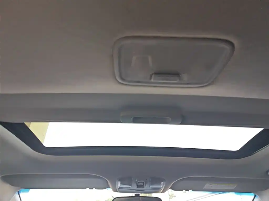 Hyundai Elantra 2016 Model 1.6L Automatic Smart Elite фото 18
