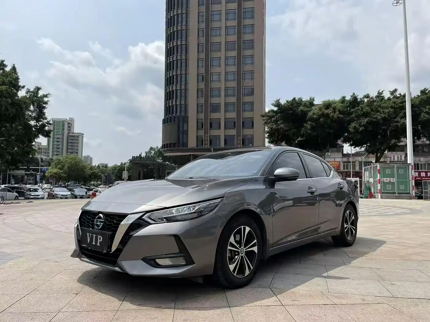 Nissan SYLPHY, миниатюра 3