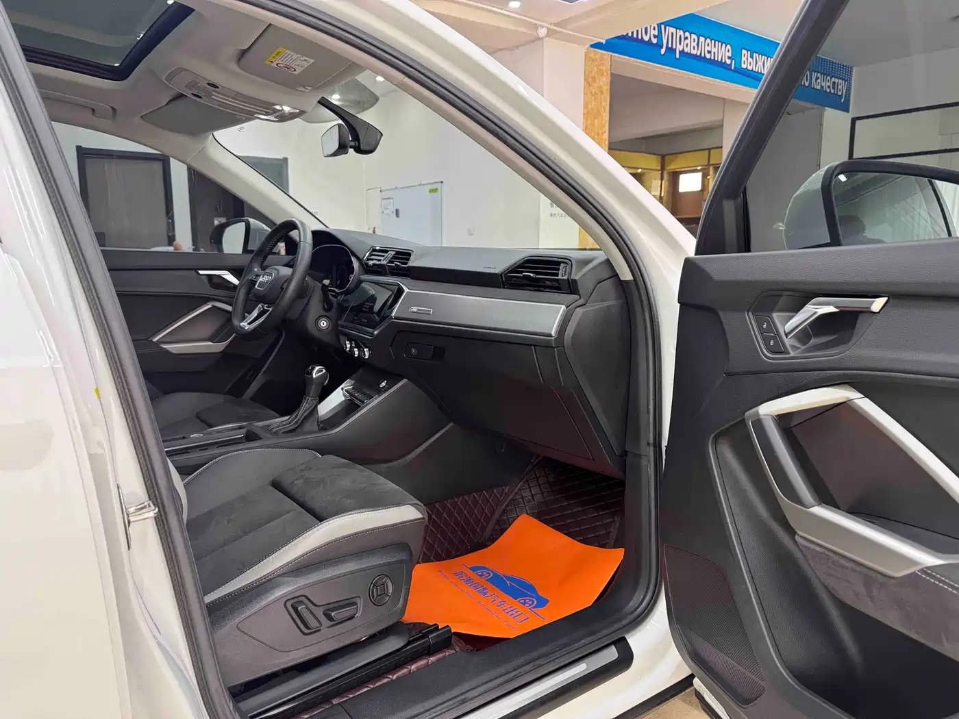 Audi Q3 2022 35 TFSI Progressive Dynamic фото 10