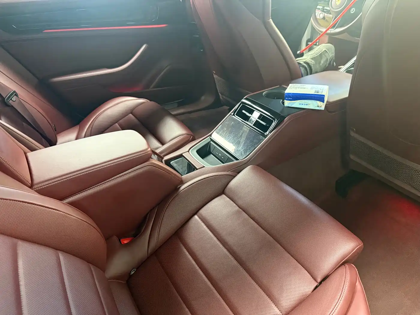 Фото 9 - Porsche Panamera