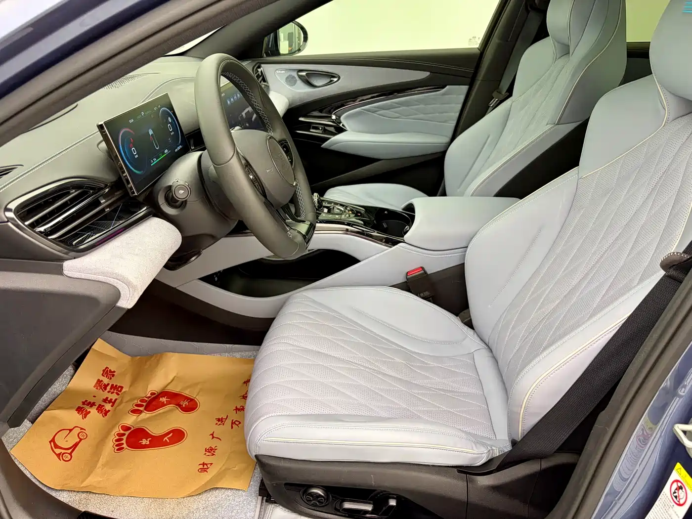 BYD Seal 2023 Champion Edition 700km Performance фото 8