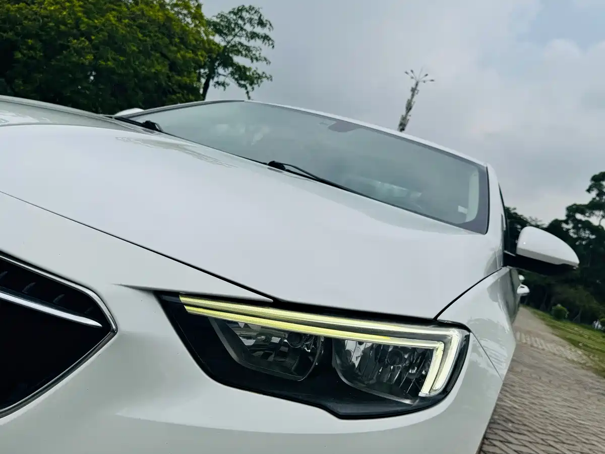 Buick Regal 2019 20T Elite China VI фото 22