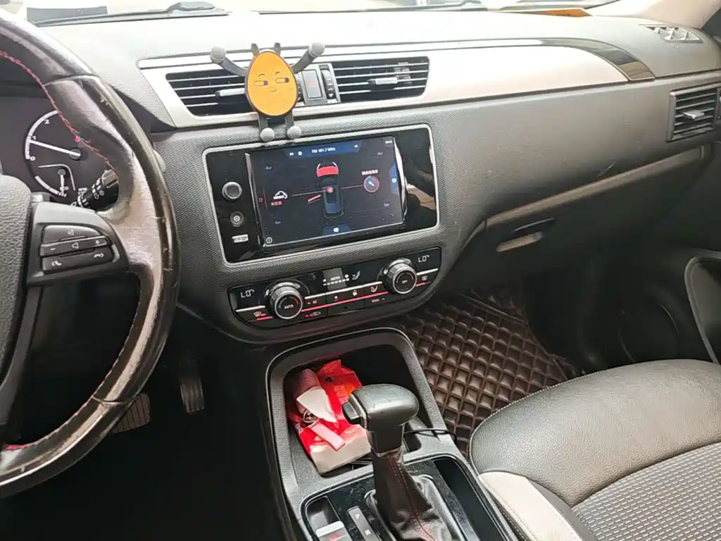 Qoros 5 2018 2018 1.6T Automatic Premium Type