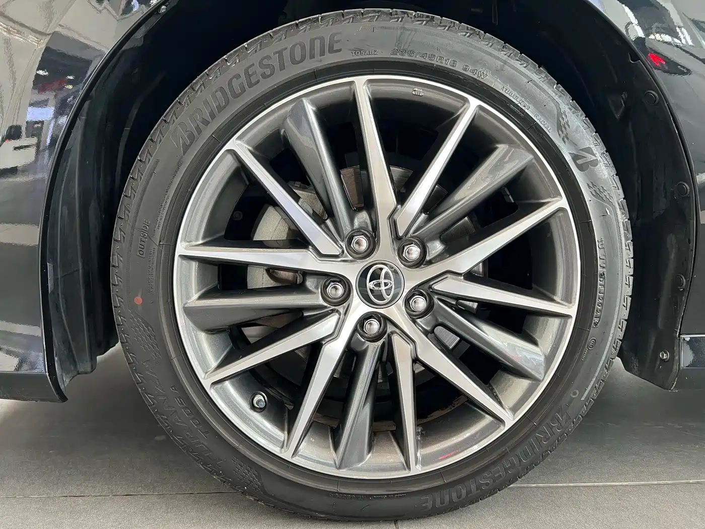 Toyota Camry 2021 2.5G Luxury Edition фото 6