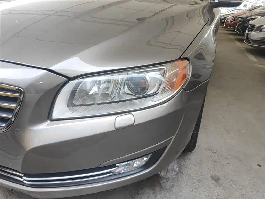 Volvo S80L 2015 2014 2.0T T5 Momentum
