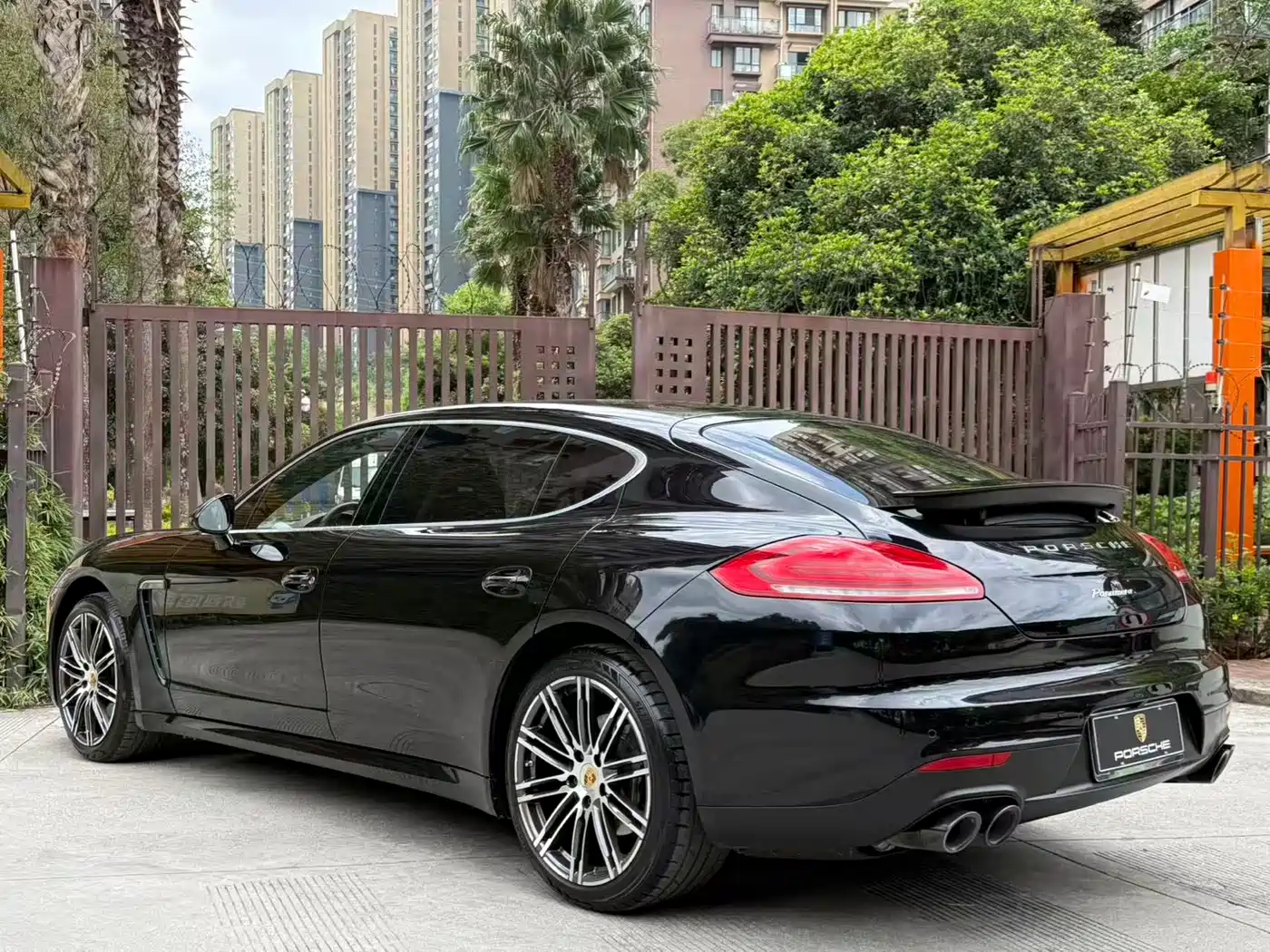Porsche Panamera 2016 Panamera Executive Edition 3.0T фото 5