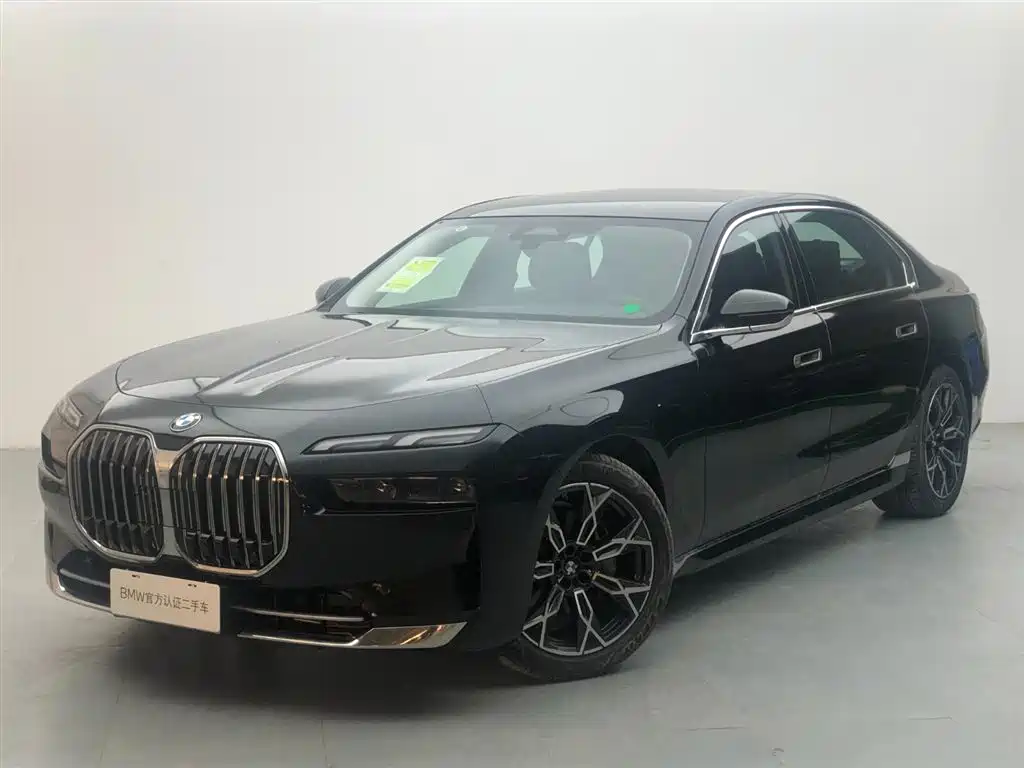 BMW 7 Series 2023 Model 735Li M Sport Package