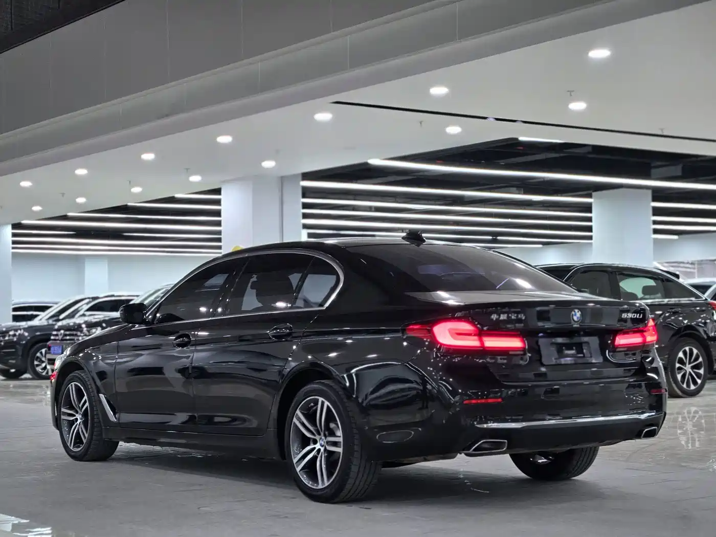 Фото 11 - BMW 5 Series