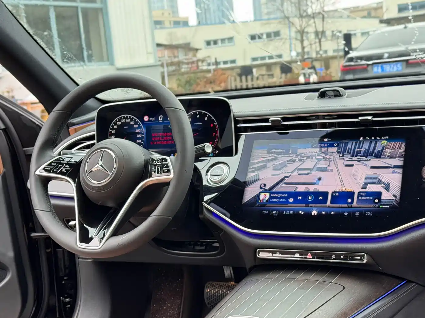 Mercedes-Benz E-Class 2025 E 300 L Luxury фото 6