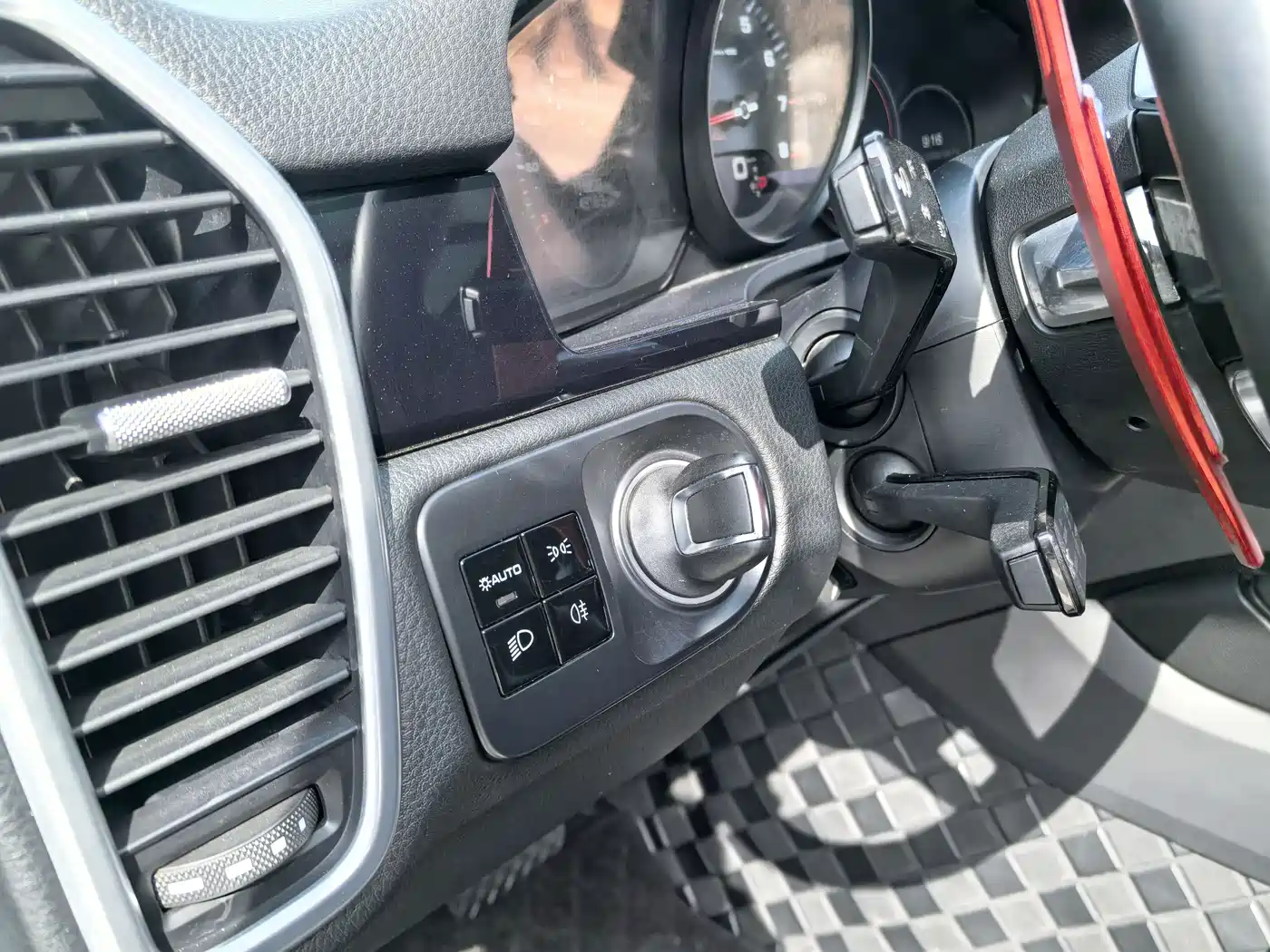 Porsche Cayenne 2018 Cayenne 3.0T фото 10
