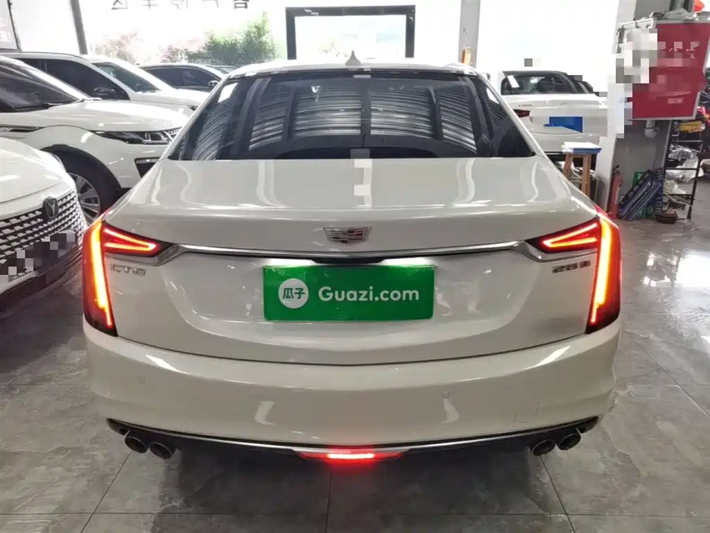 Фото 6 - Cadillac CT6