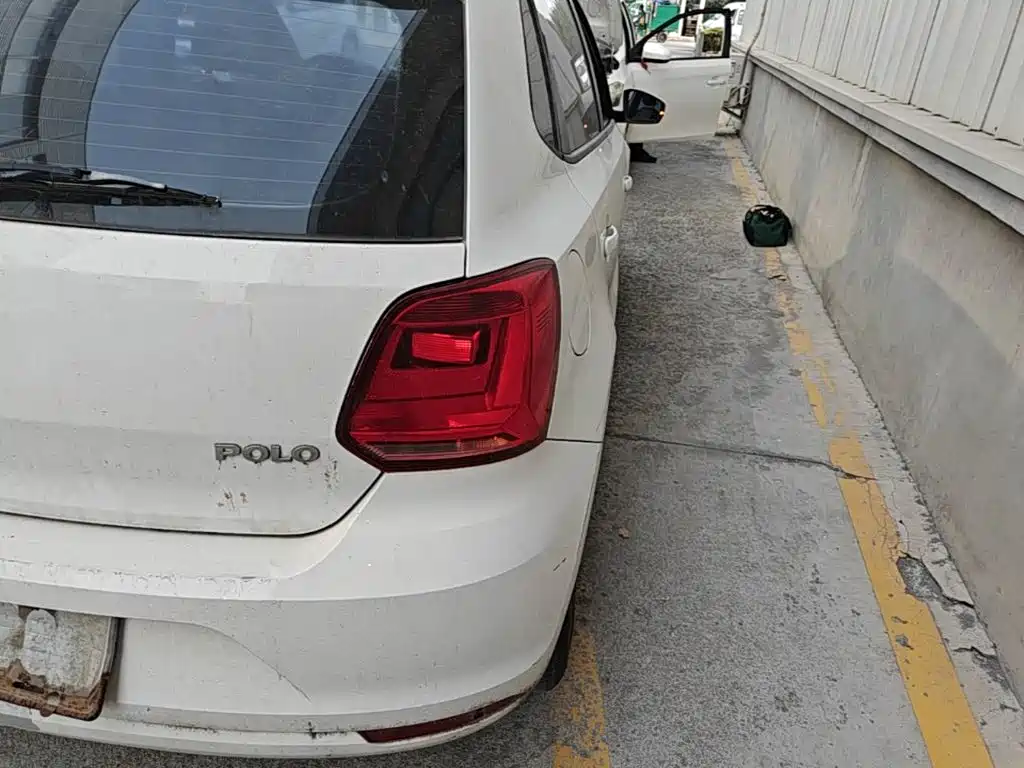 Volkswagen Polo 2014 2016 1.4L Manual Trend