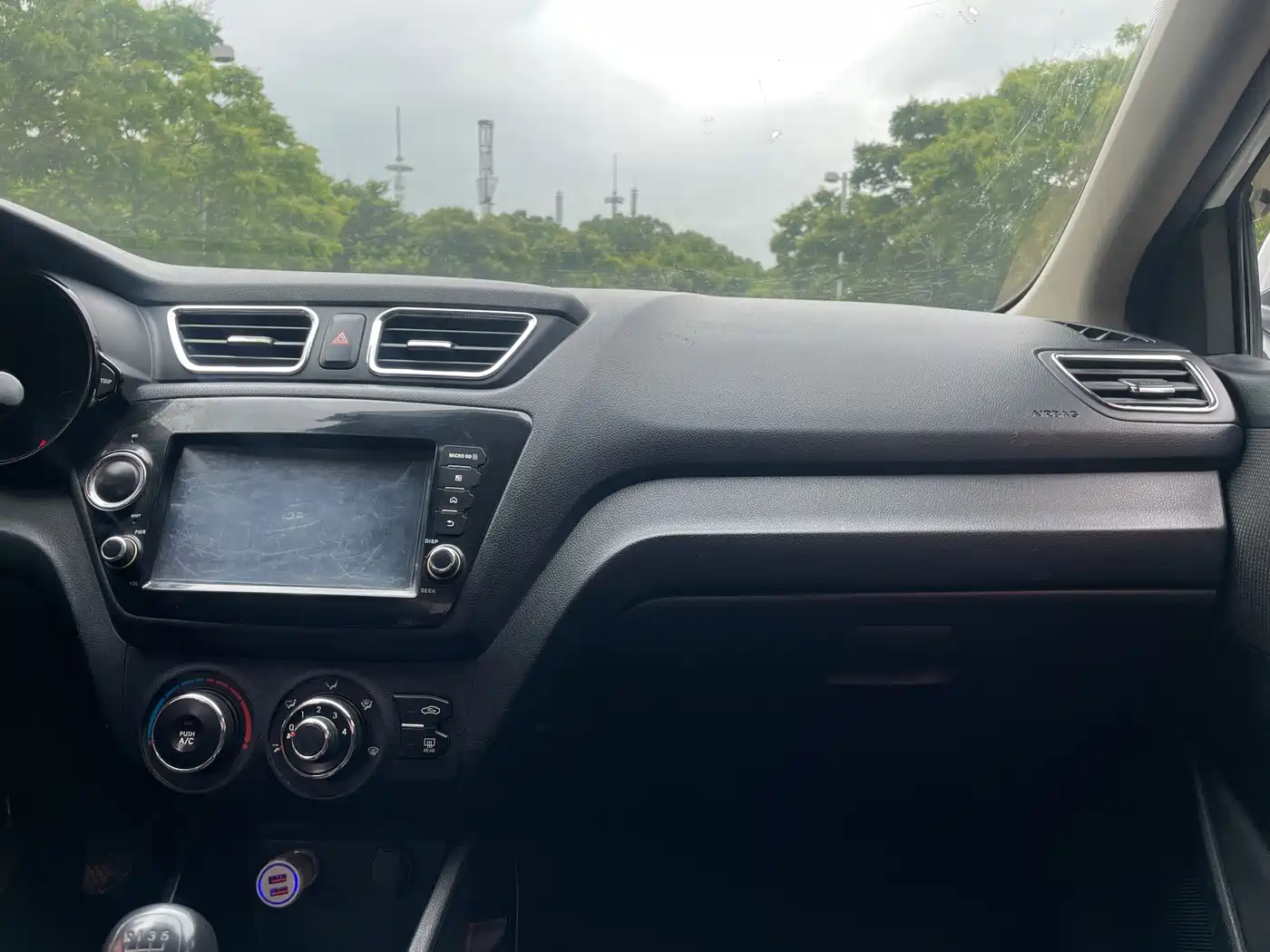 Kia K2 2012 Sedan 1.4L MT GLS Commemorative Edition фото 17