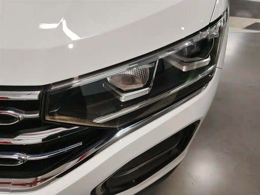 Volkswagen Tayron 2019 330TSI 2WD Luxury China V фото 24