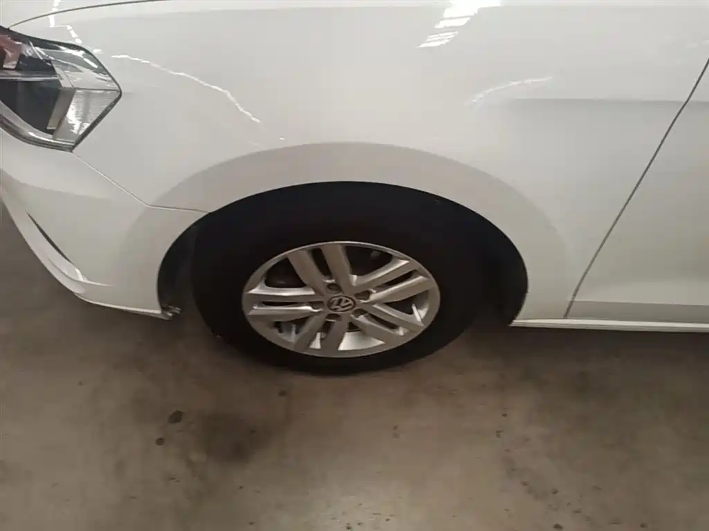 Volkswagen Jetta 2017 1.5L Automatic Fashion фото 23