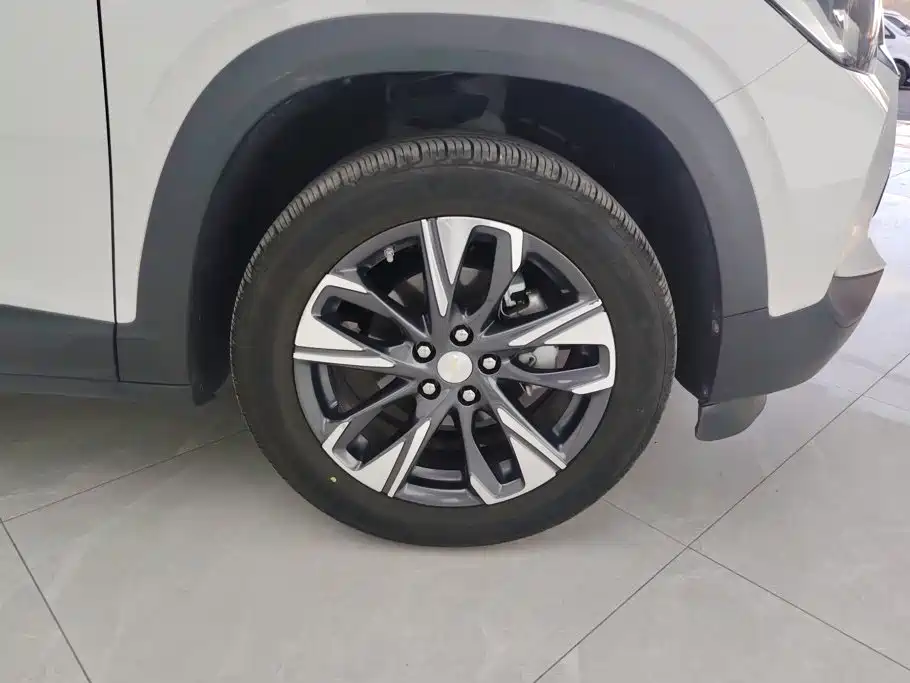 Chevrolet Trax 2020 2019 325T Auto Fun Edition China VI