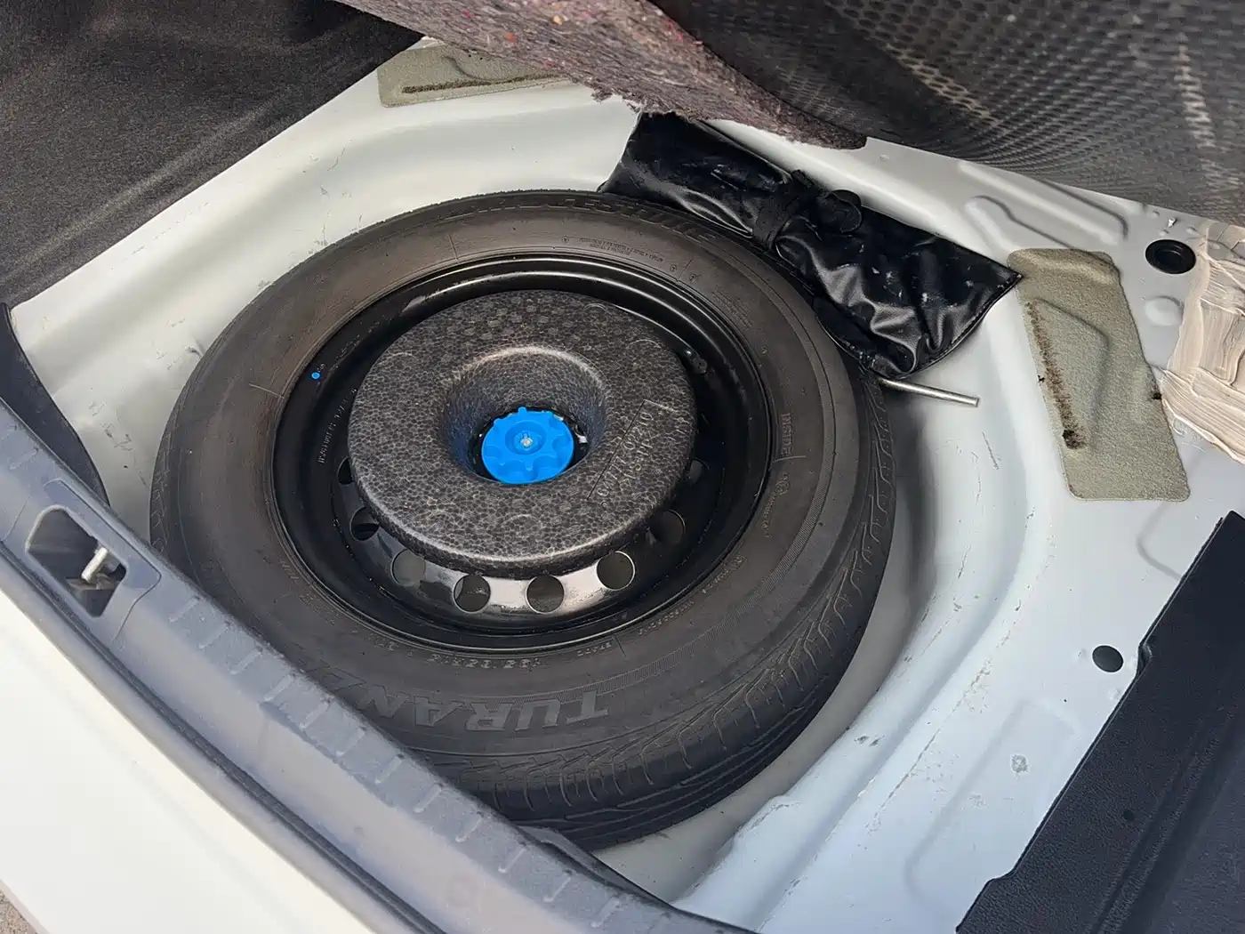 Toyota Corolla 2014 1.6L CVT GL фото 21