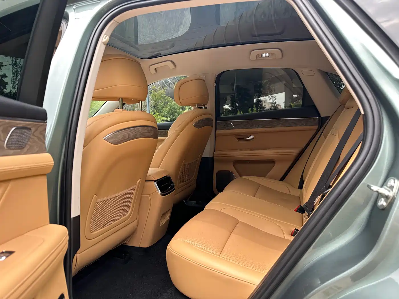 AITO Wenjie AITO M5 2022 Extended Range RWD Standard фото 14