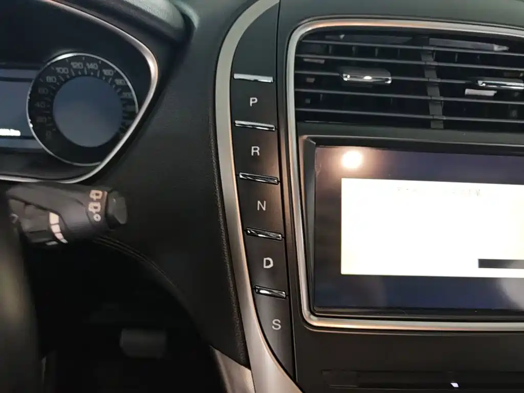 Lincoln MKX 2017 2017 2.0T 4WD Elegance Edition