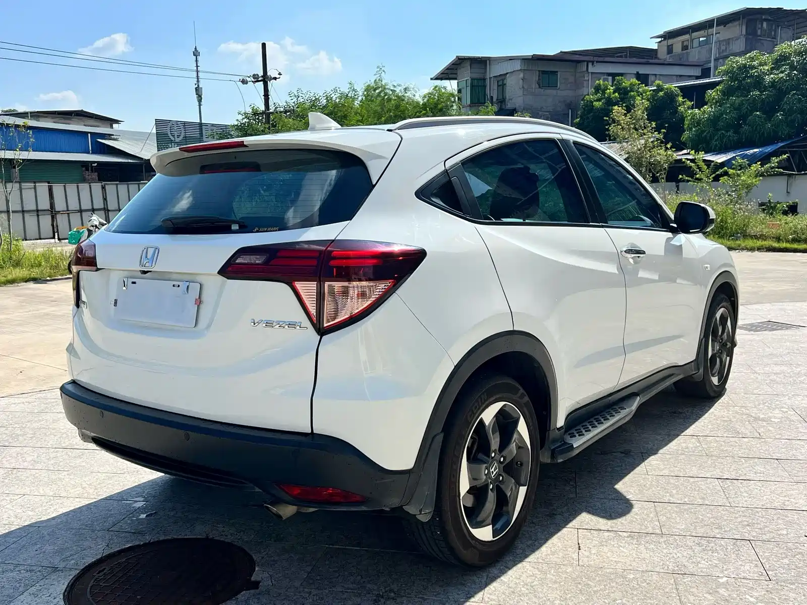 Фото 7 - Honda Vezel