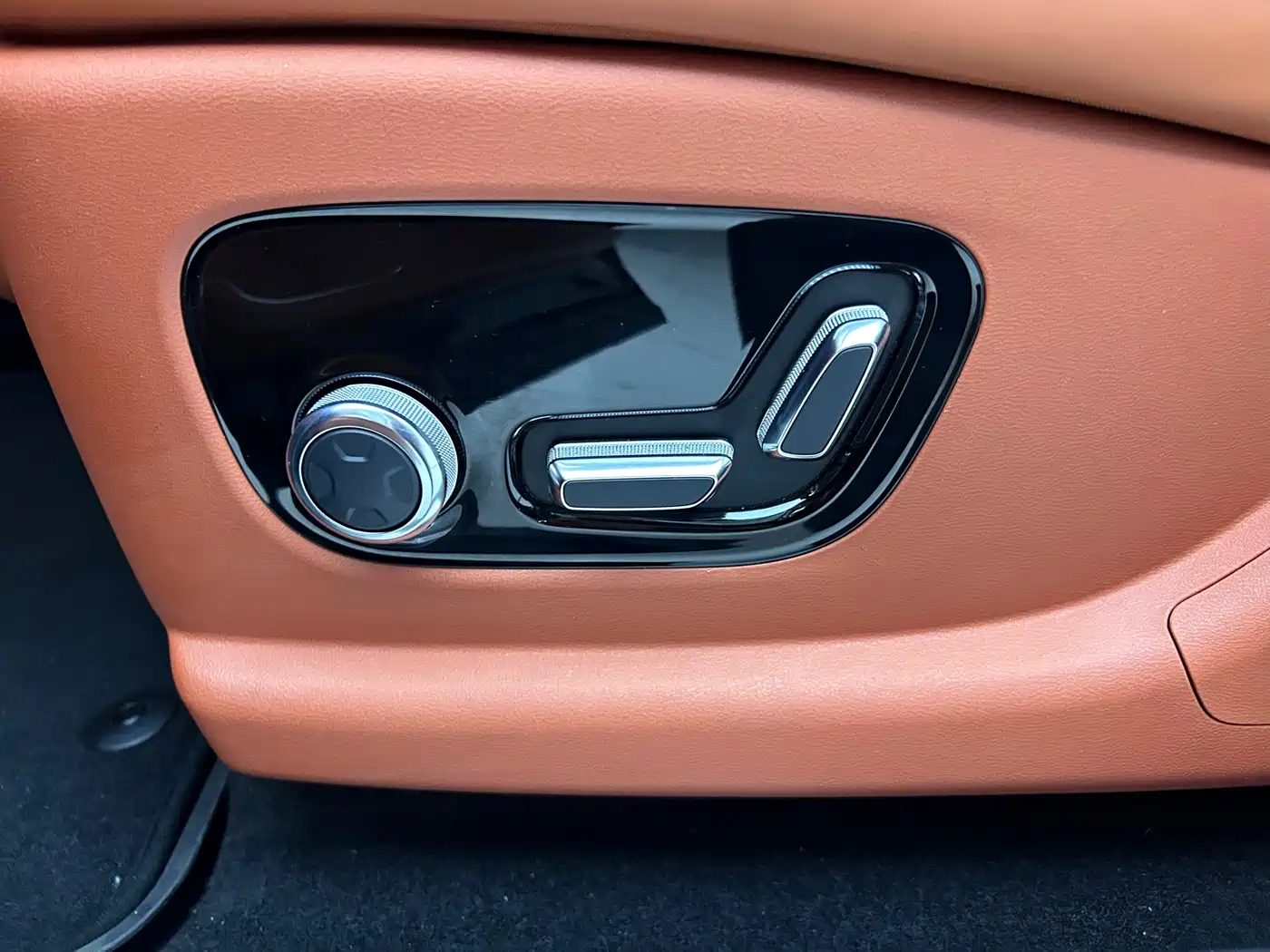 Geely Galaxy Galaxy M9 2025 Base Model фото 14