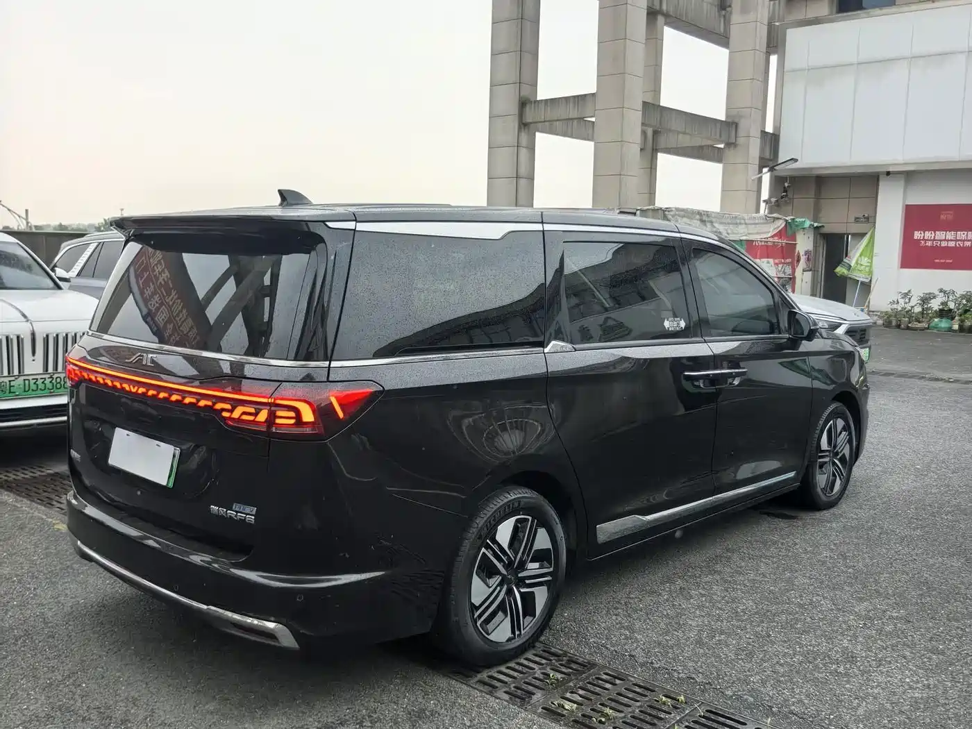 JAC Refine Refine RF8 PHEV 2024 2024 HarmonyOS Edition 1.5T 150KM Flagship (LFP)